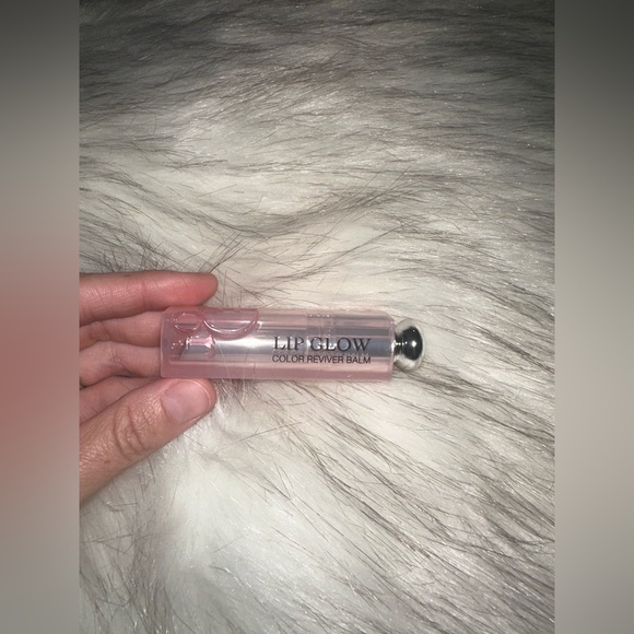 DIOR- Dior Addict Lip Glow Balm In Berry - Picture 4 of 6